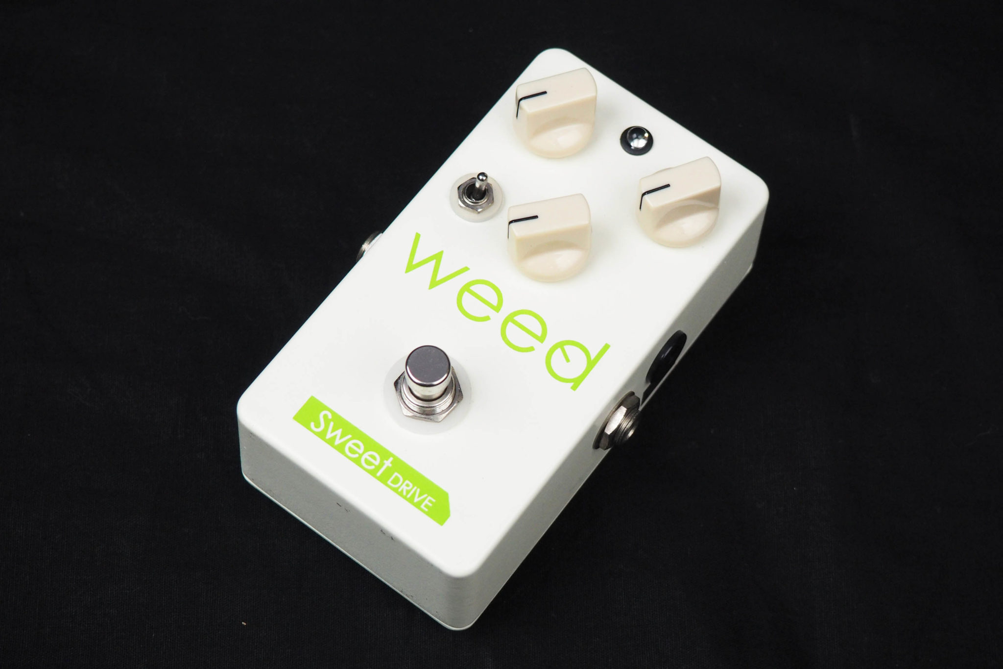 買取情報】weedはモデファイだけじゃない！渾身のオリジナルオーバー