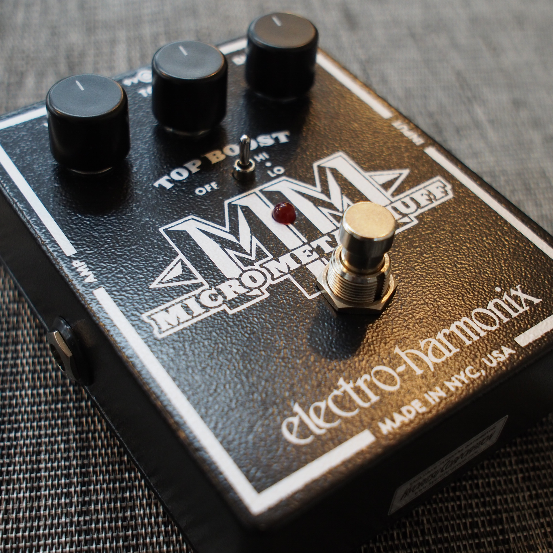 買取情報】コンパクトサイズのメタルなマフ！『Electro-Harmonix Micro