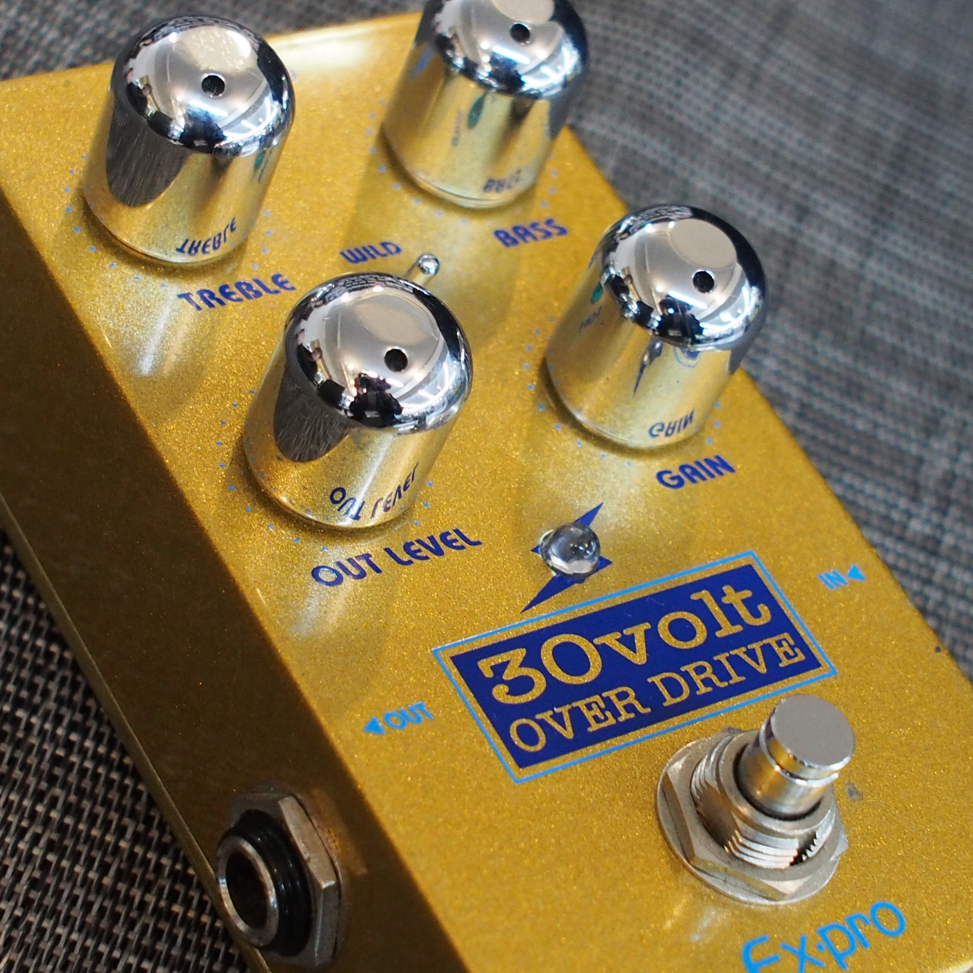 買取情報】どこまでもクリアな音質！『Ex-pro 30Volt Over drive』楽器