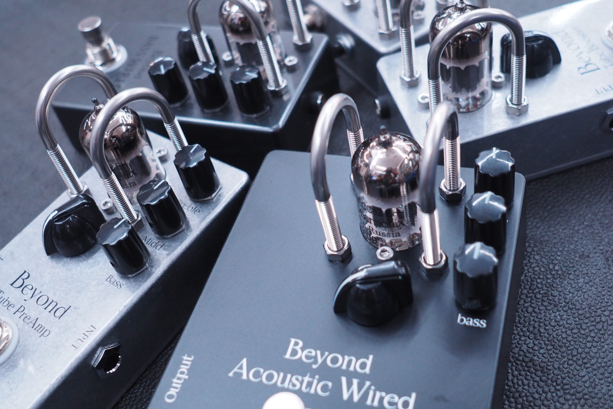 音へのこだわりが生む真空管搭載ペダル「Beyond Tube」楽器奏庫