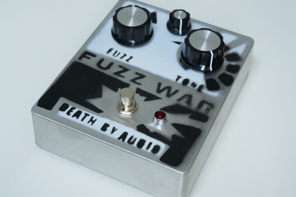 ファズエフェクター徹底解説！歴史・使い方・おすすめモデルまでガイド