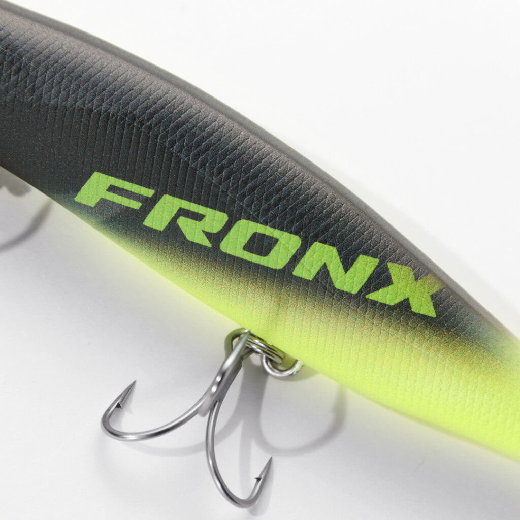 車メーカー「SUZUKI」とメガバスのコラボルアー「 SUZUKI フロンクス