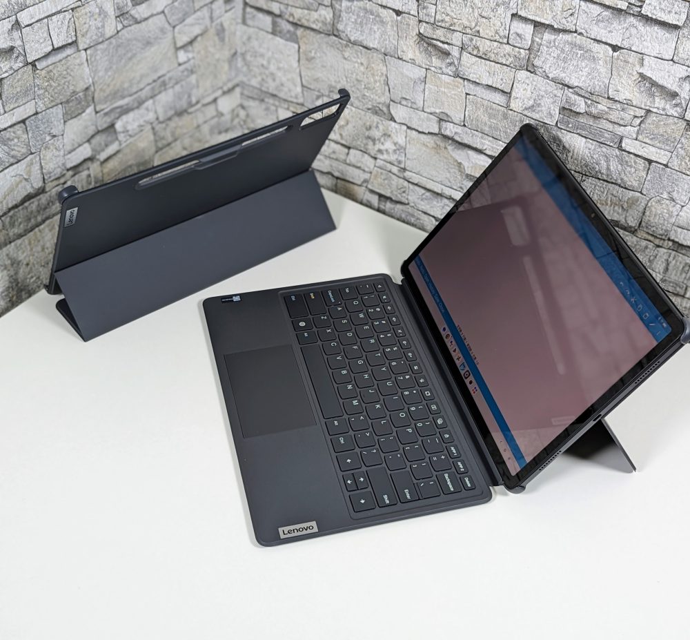 Lenovo Tab P12の純正キーボードケースをレビュー！完全にノート
