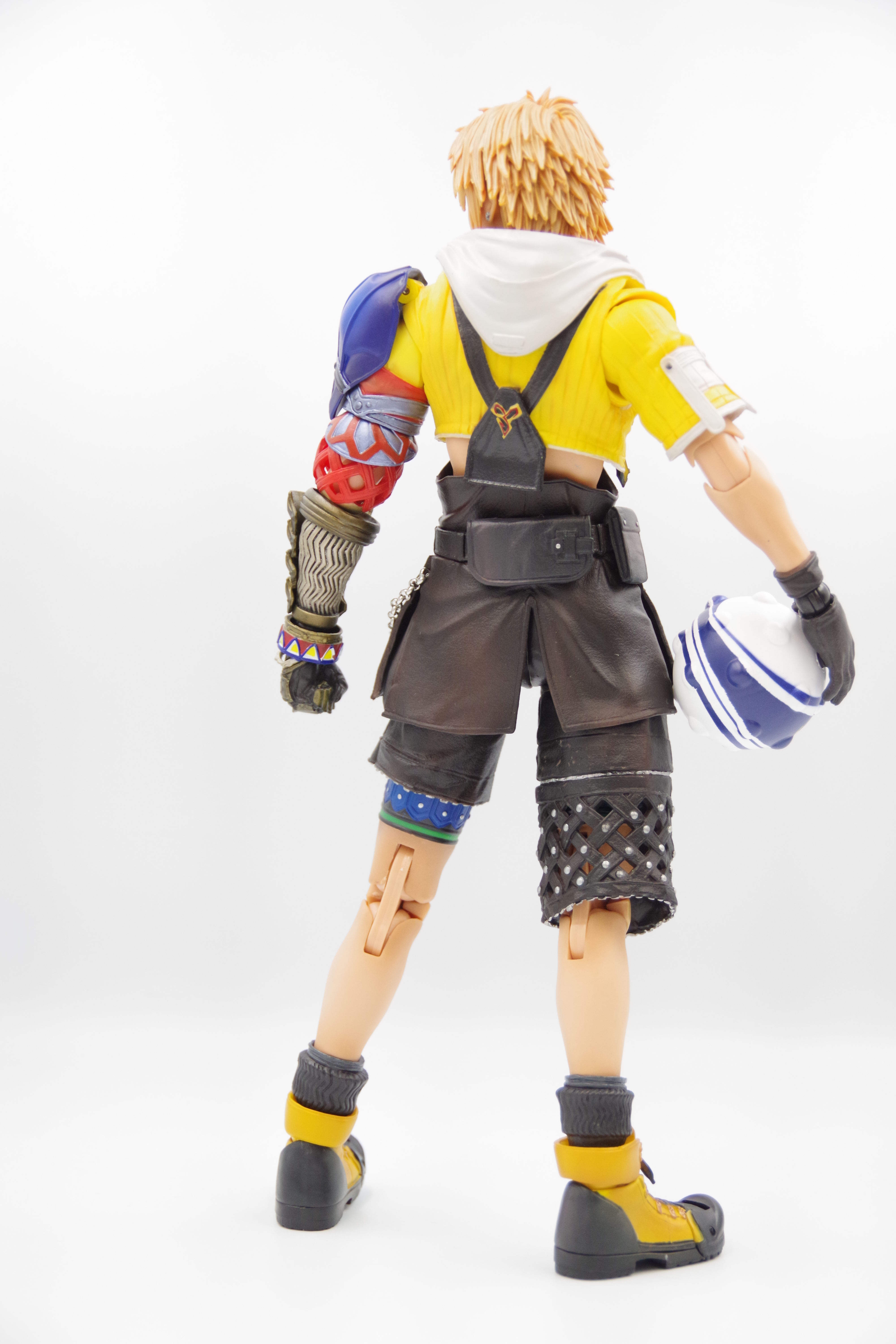 ファイナルファンタジーX PLAY ARTS改 ティーダ | フィギュアレン