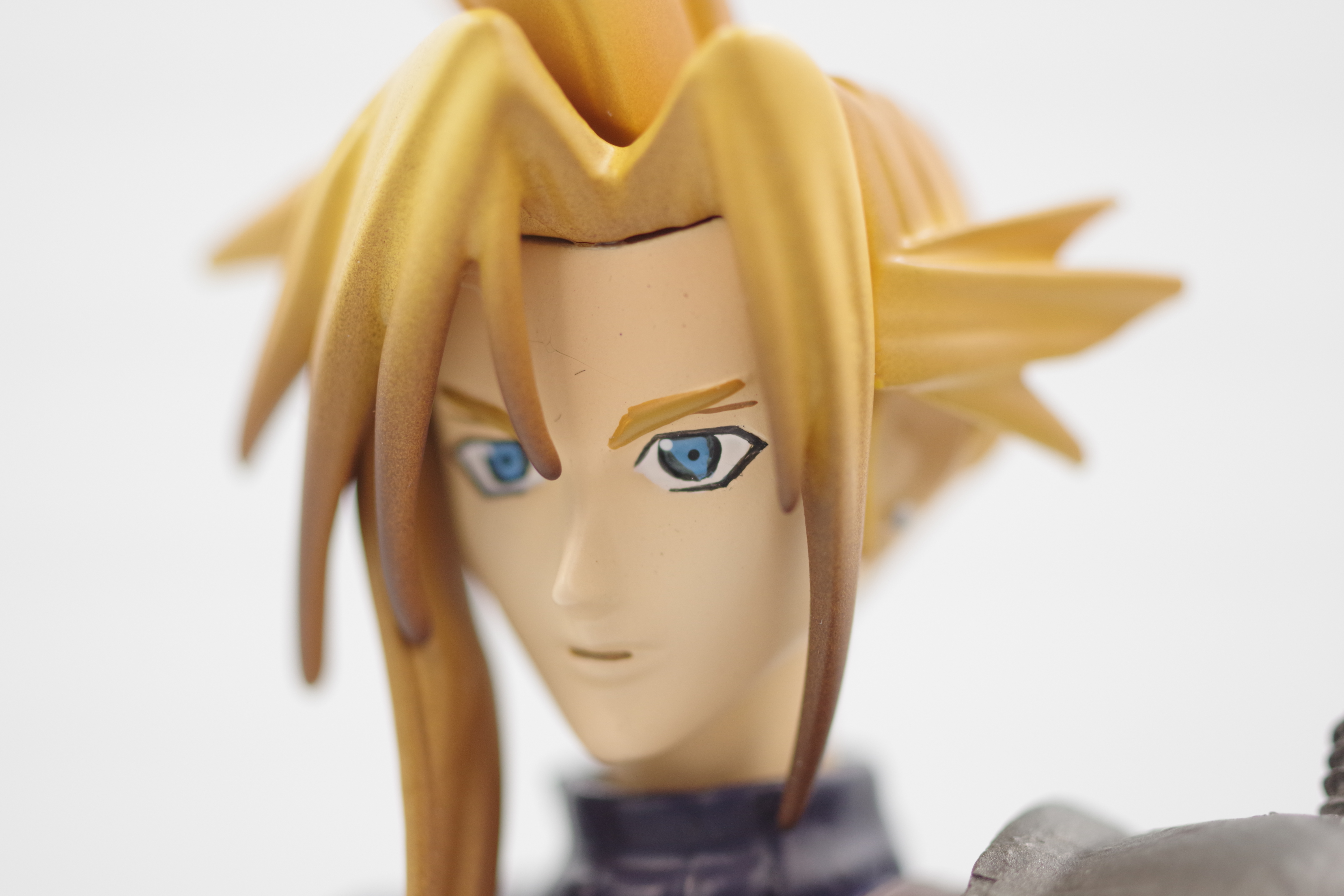 FINAL FANTASY Ⅶ クラウドVer.2 コールドキャスト完成品 | フィギュアレン