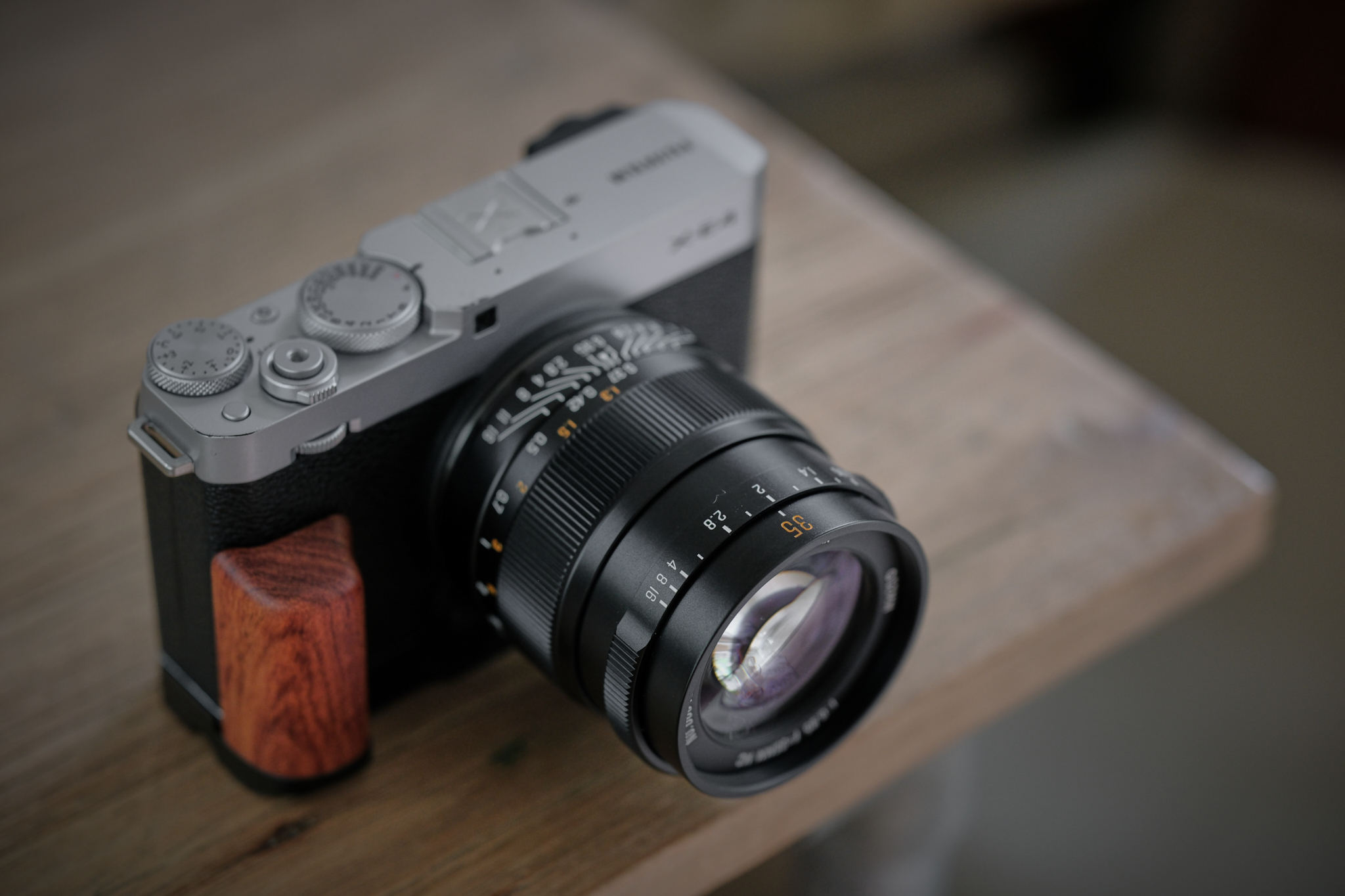 35mm F0.95 by Brightin Star – FujiFanBoys