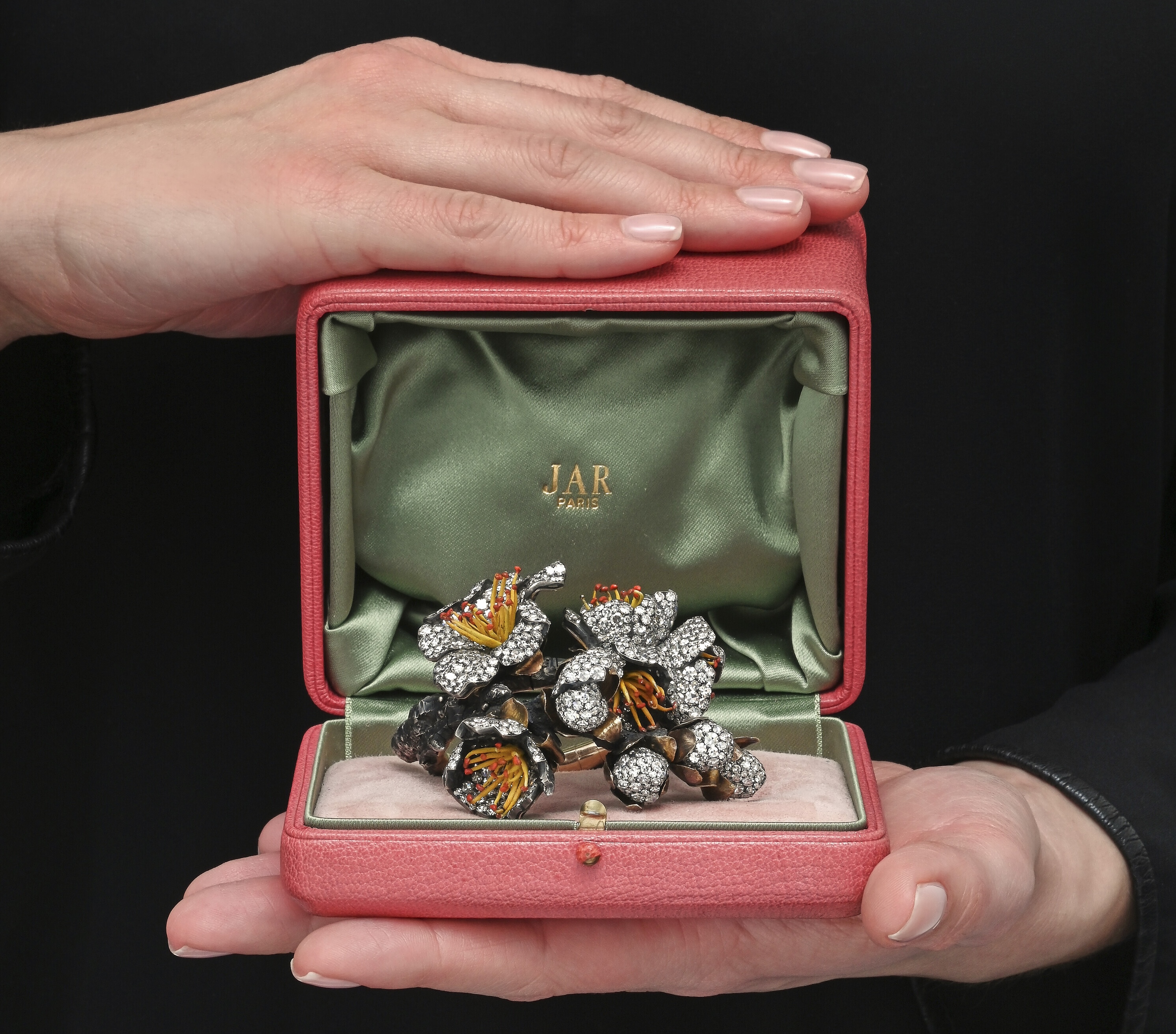 宝石の花束」 - クリスティーズのJAR - HIGH JEWELLERY DREAM