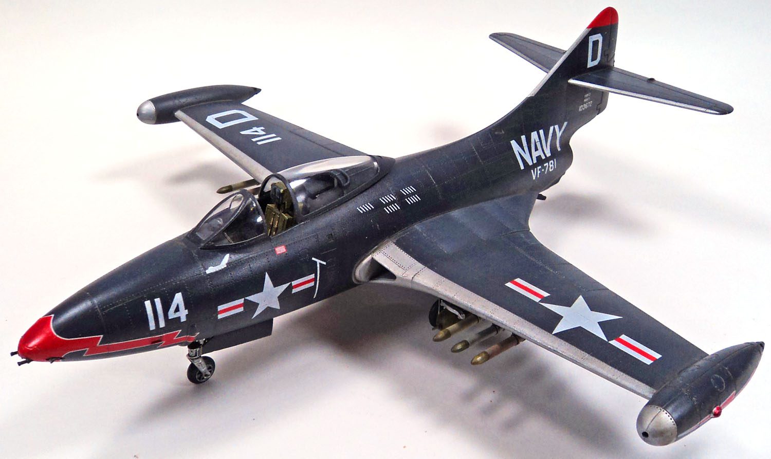 Trumpeter 1/48 F9F-2 Panther- A Cat Ready For The Cat – JonBius.com