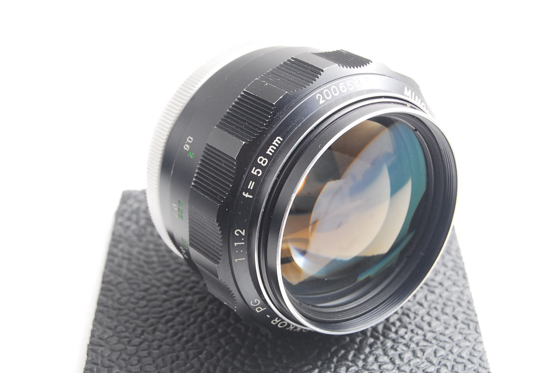 Minolta-MC-Rokkor-PG-58mm-F1.2