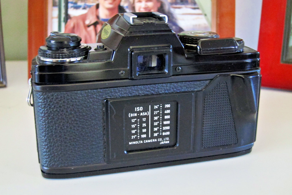 Minolta X-700 - Down the Road