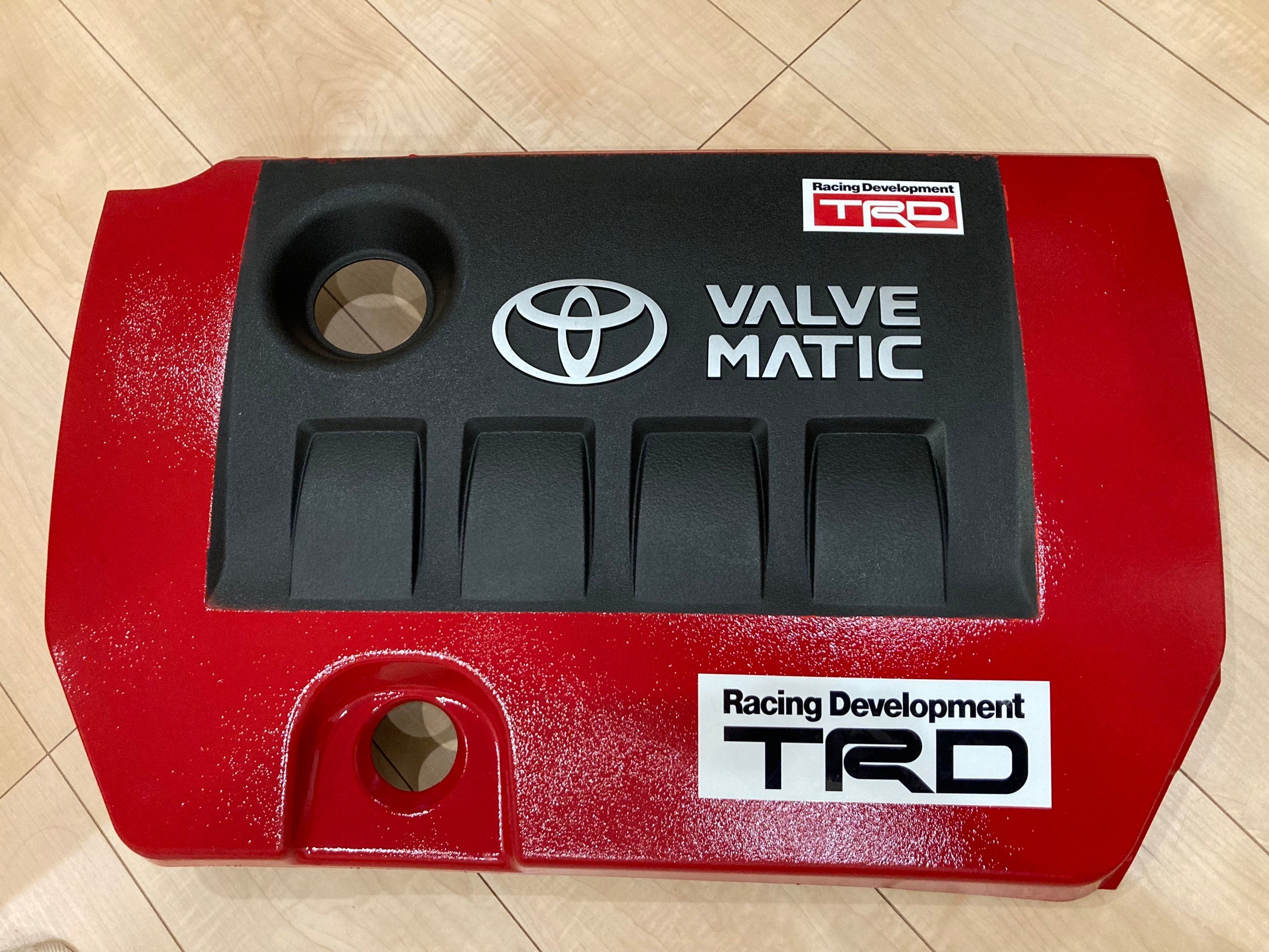 100均!?ダイソーのラッカースプレーでジャンクエンジンカバーを完全