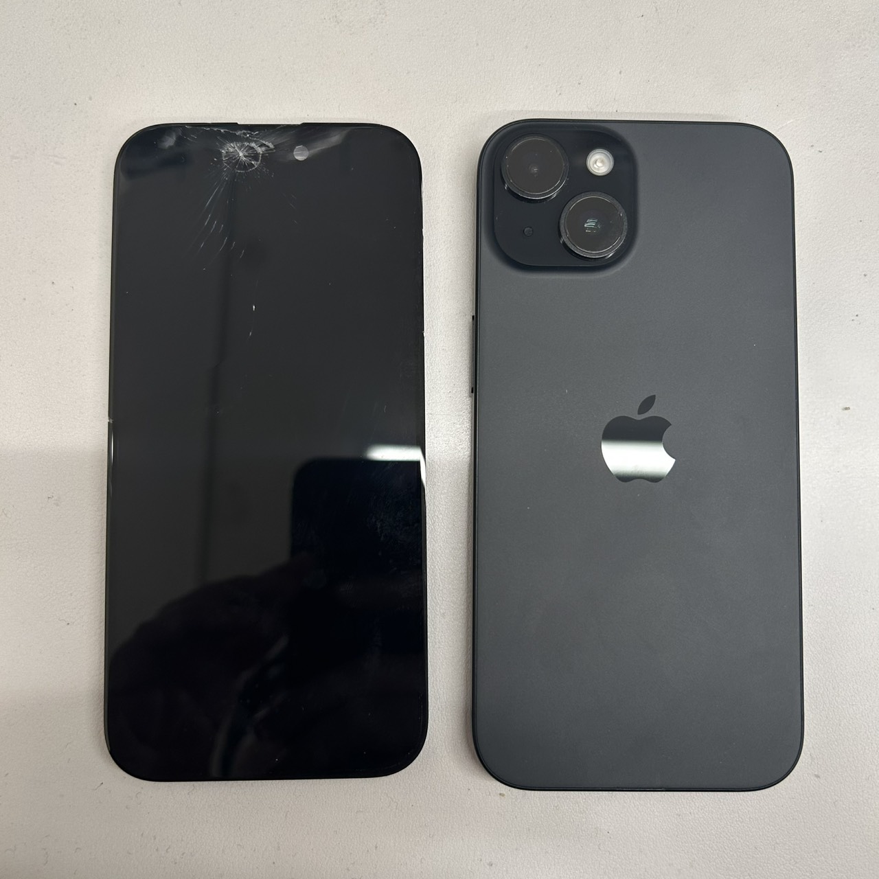 京都山科区】iPhone15｜画面が割れてFace IDが反応しない