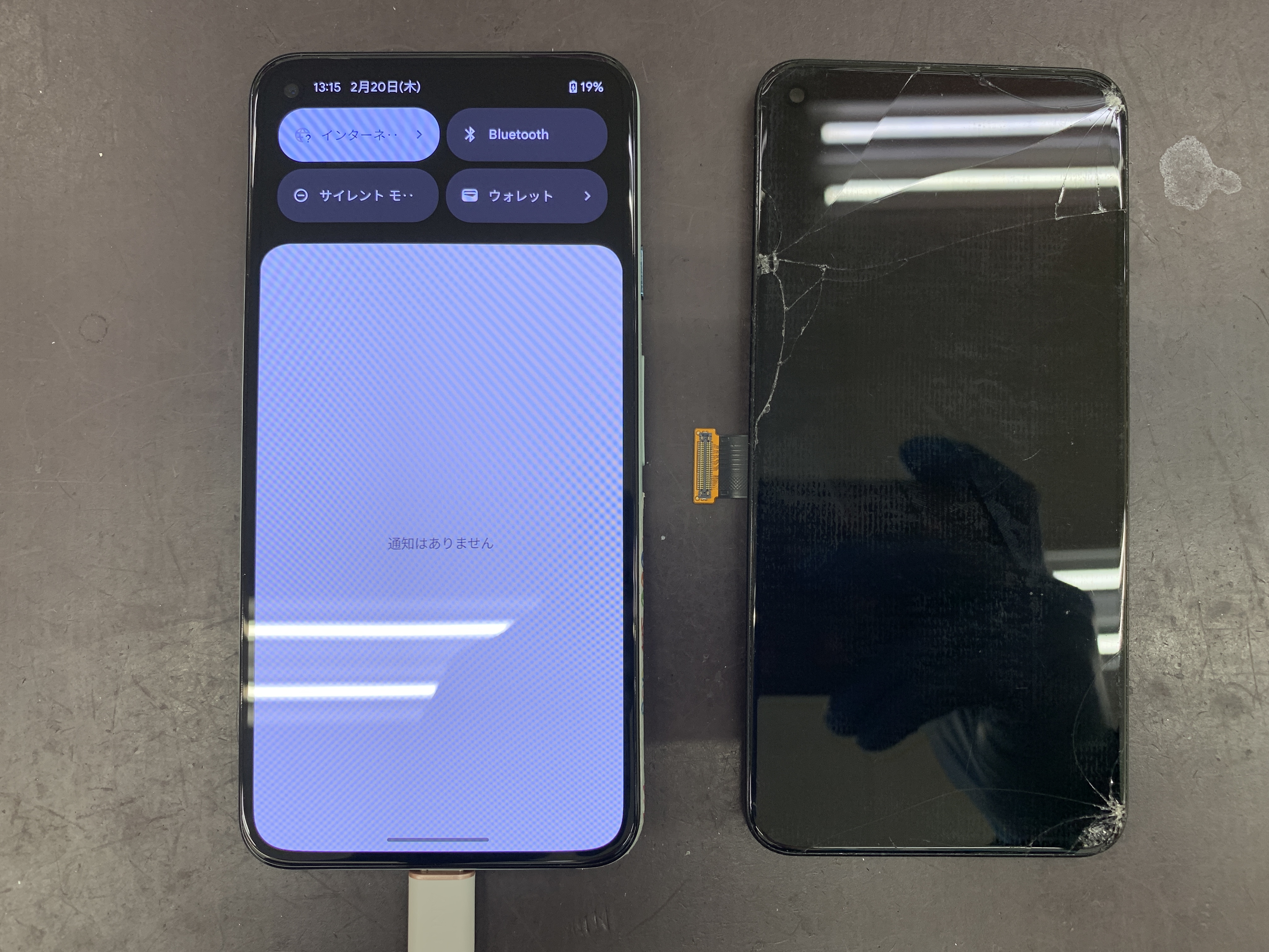 Google Pixel 5】小さな画面割れが原因で…画面が真っ暗に｜画面交換