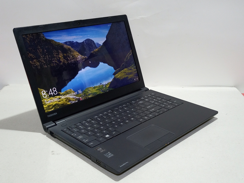 Toshiba Satellite B35/R 5th Gen Intel Core i5 4gb Ram 500gb HDD