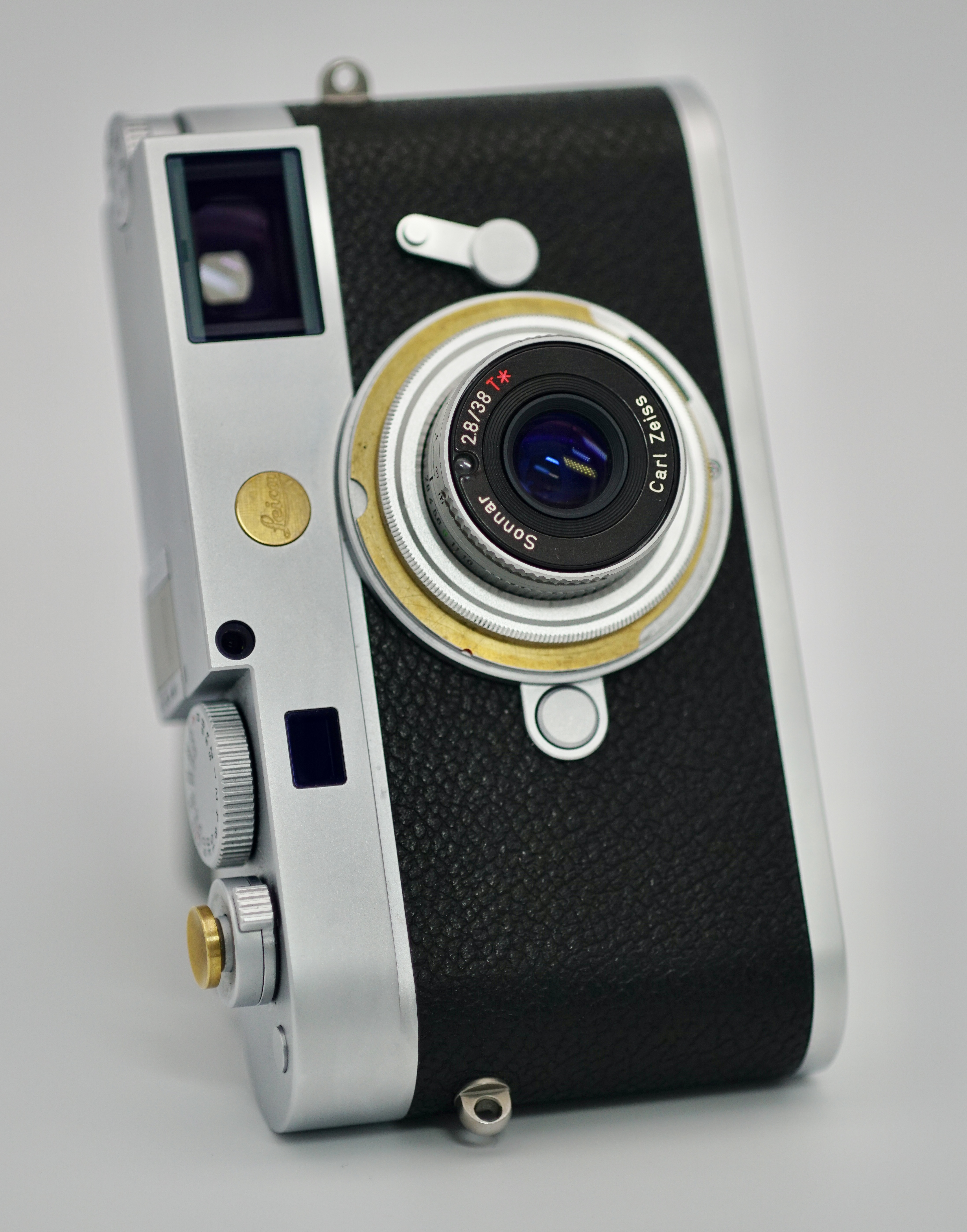 Carl Zeiss 38mm f/2.8 Sonnar – Contax T to Leica M Adaptation