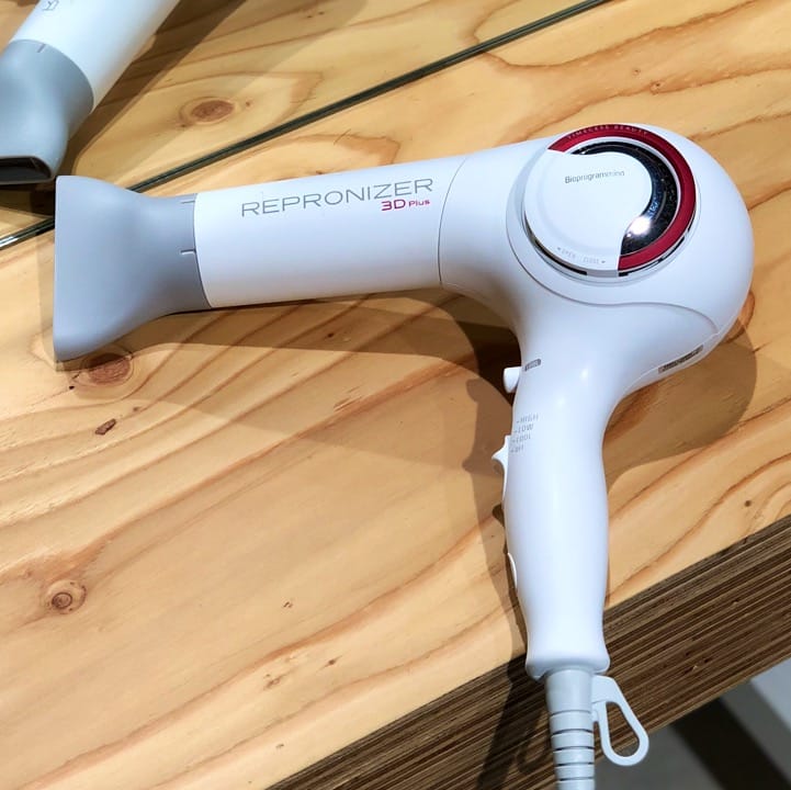 ドライヤーを変えたレプロナイザー3D plusが新しくなります