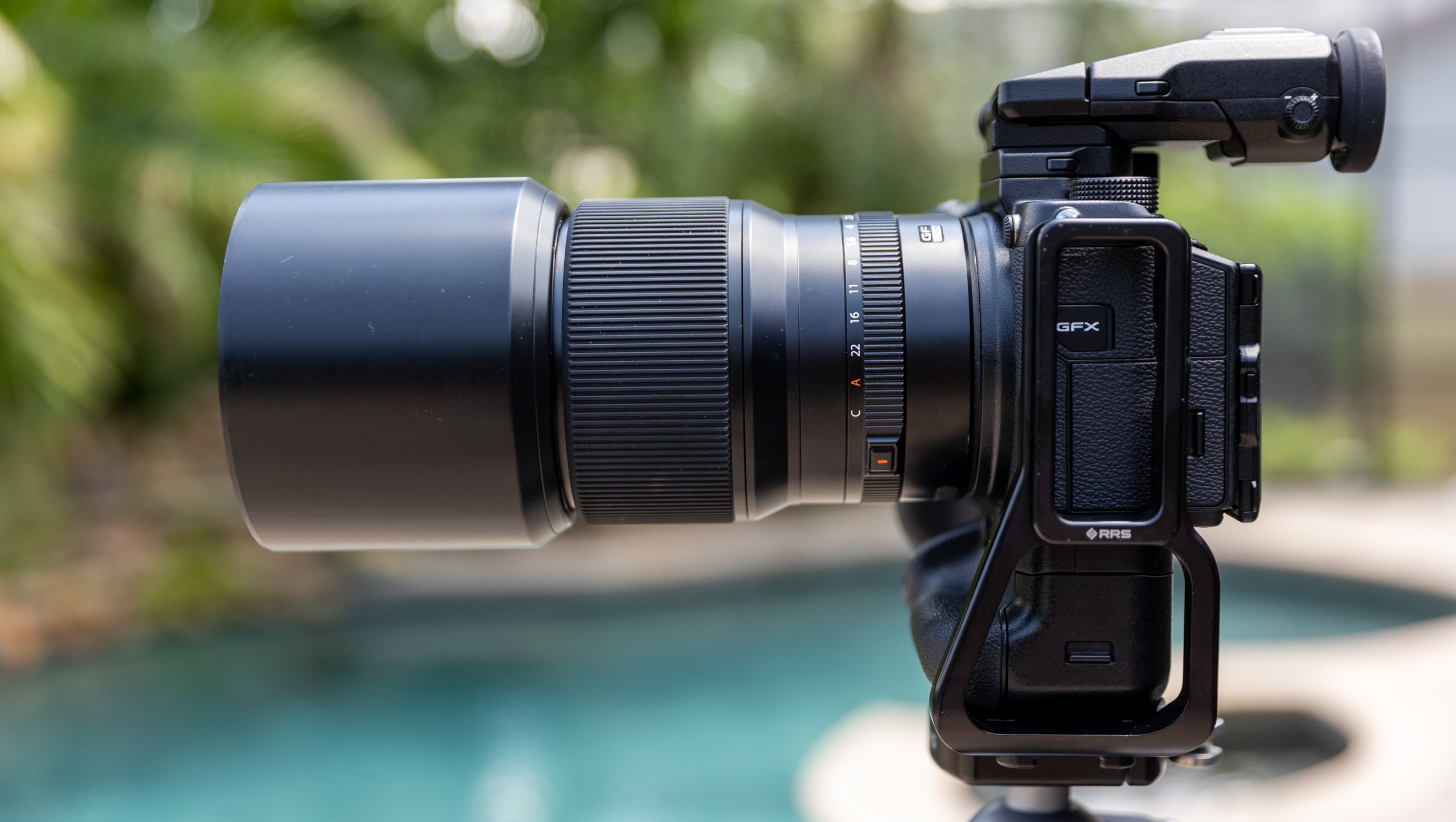 神レンズと名高いGF110mm F2 R LM WR FUJIFILMFUJIFILM フジフイルム