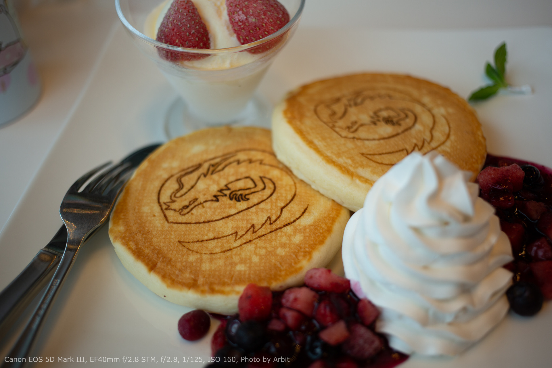 EF40mm F2.8 STMは薄い！軽い！安い！【パンケーキレンズ購入レビュー