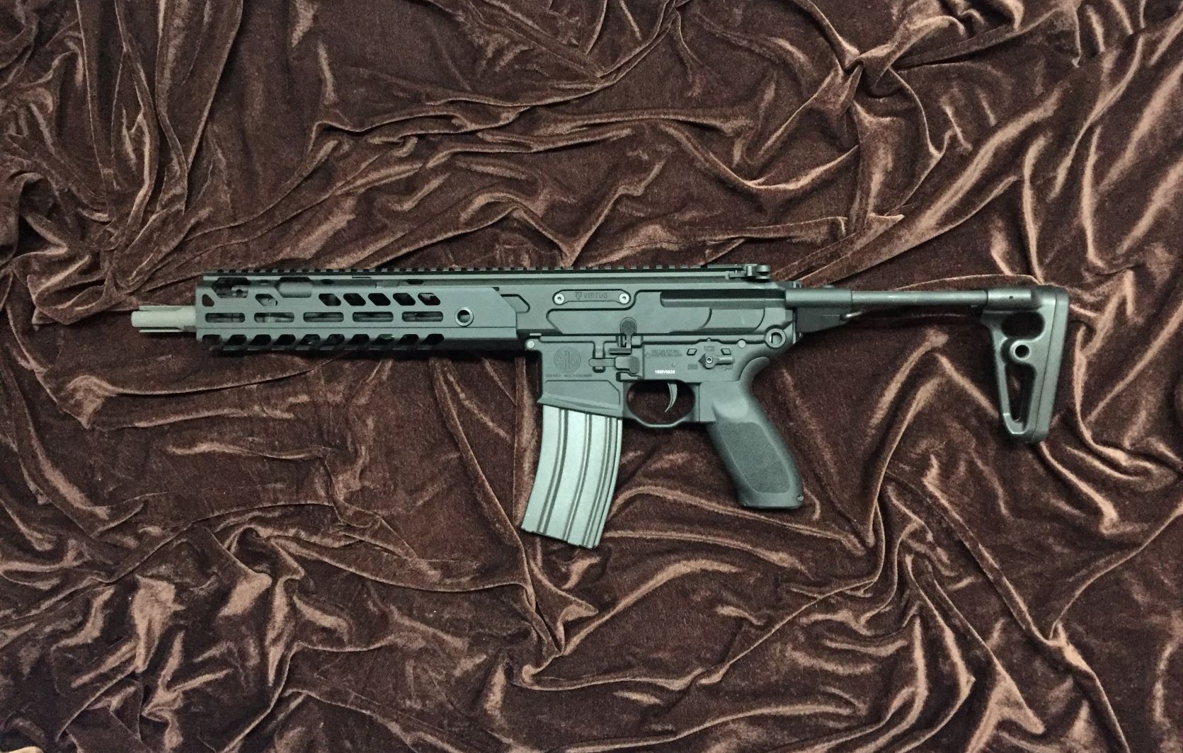 SIG SAUER ProForce MCX VIRTUS SBR 海外製電動ガンの修理、カスタムを