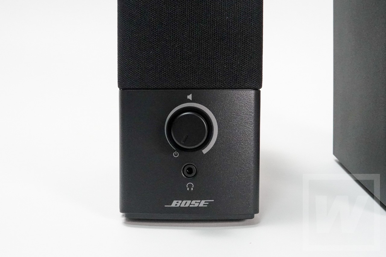Bose Companion 2 Series III スピーカー実機レビュー | 省スペース