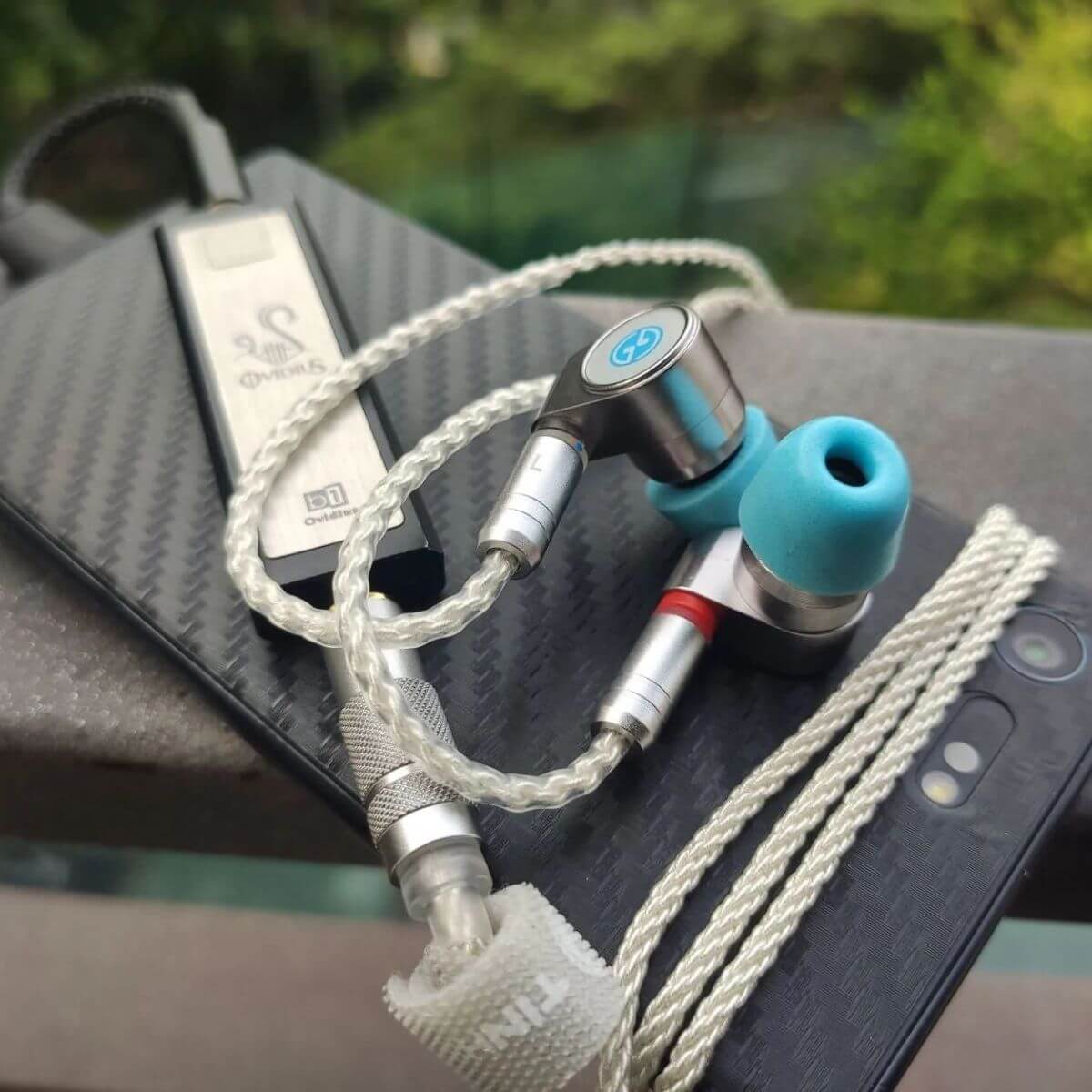 ハイエンドイヤホン JH Audio ROXANNE Universal レビュー - audio