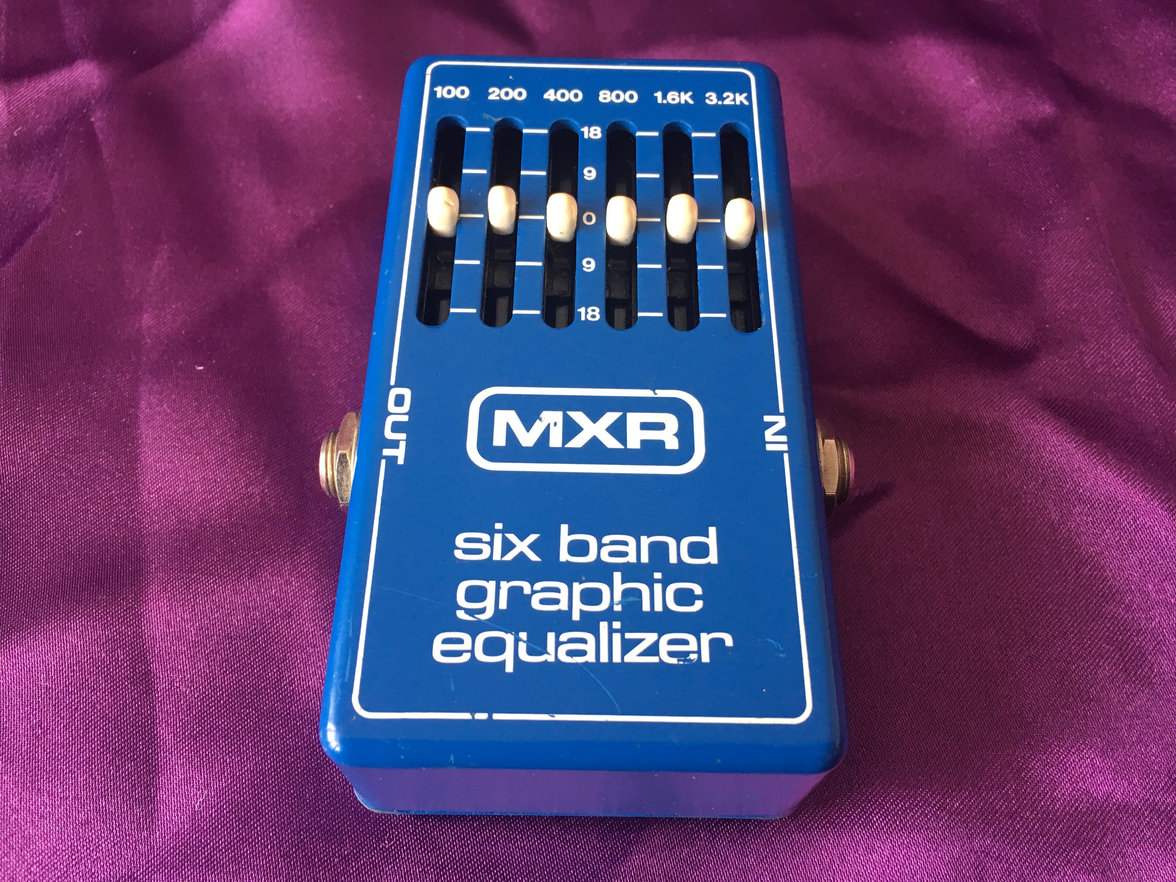 Feature – 1981 MXR Six Band Graphic Equalizer