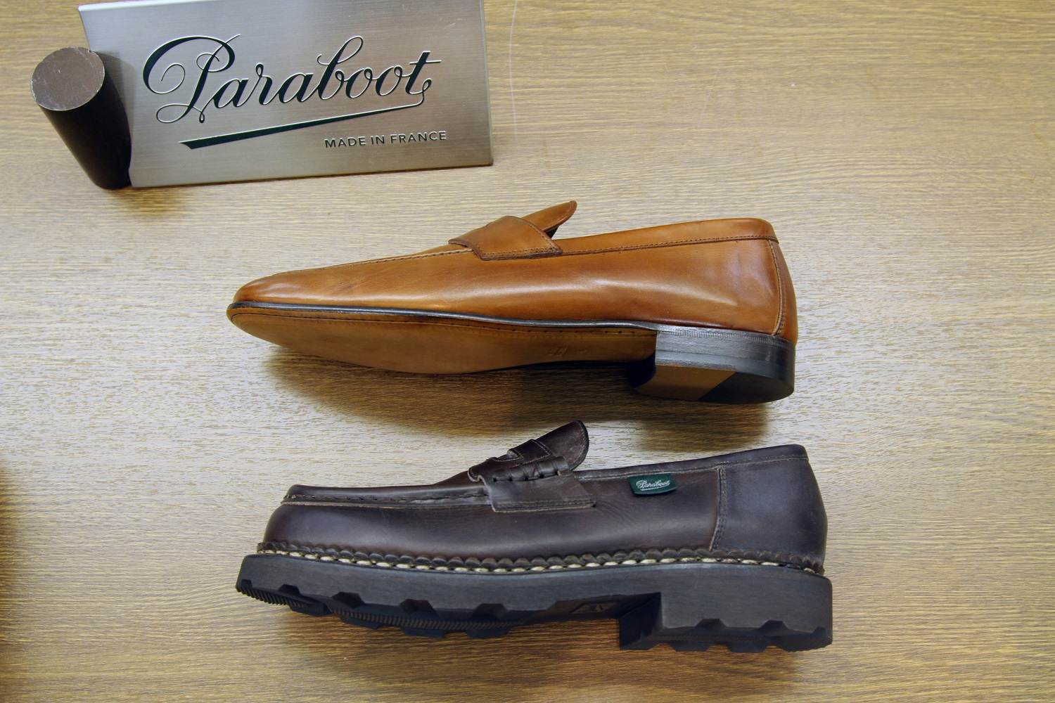 カジュアルに定番人気PARABOOT/パラブーツの厚底ローファー「REIMS