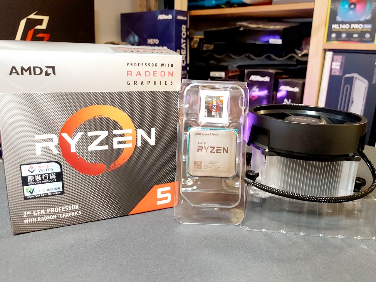 AMD Ryzen 5 3400G 未使用箱開封のみ AMD Ryzen 5 3400G 未使用箱開封