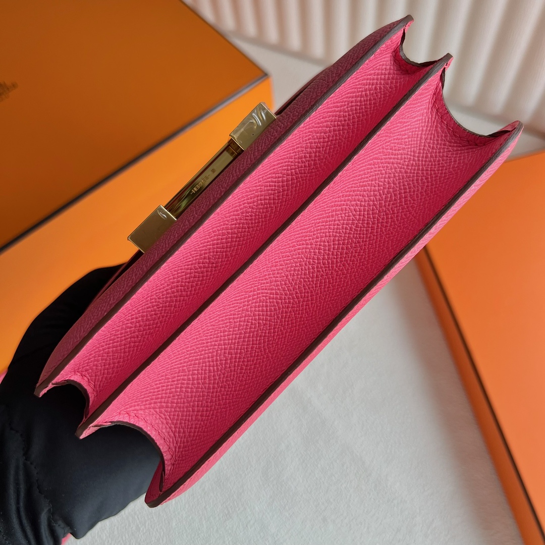 エルメス定価 HERMES コンスタンスミニ ローズアザレ ヴォーエプソン