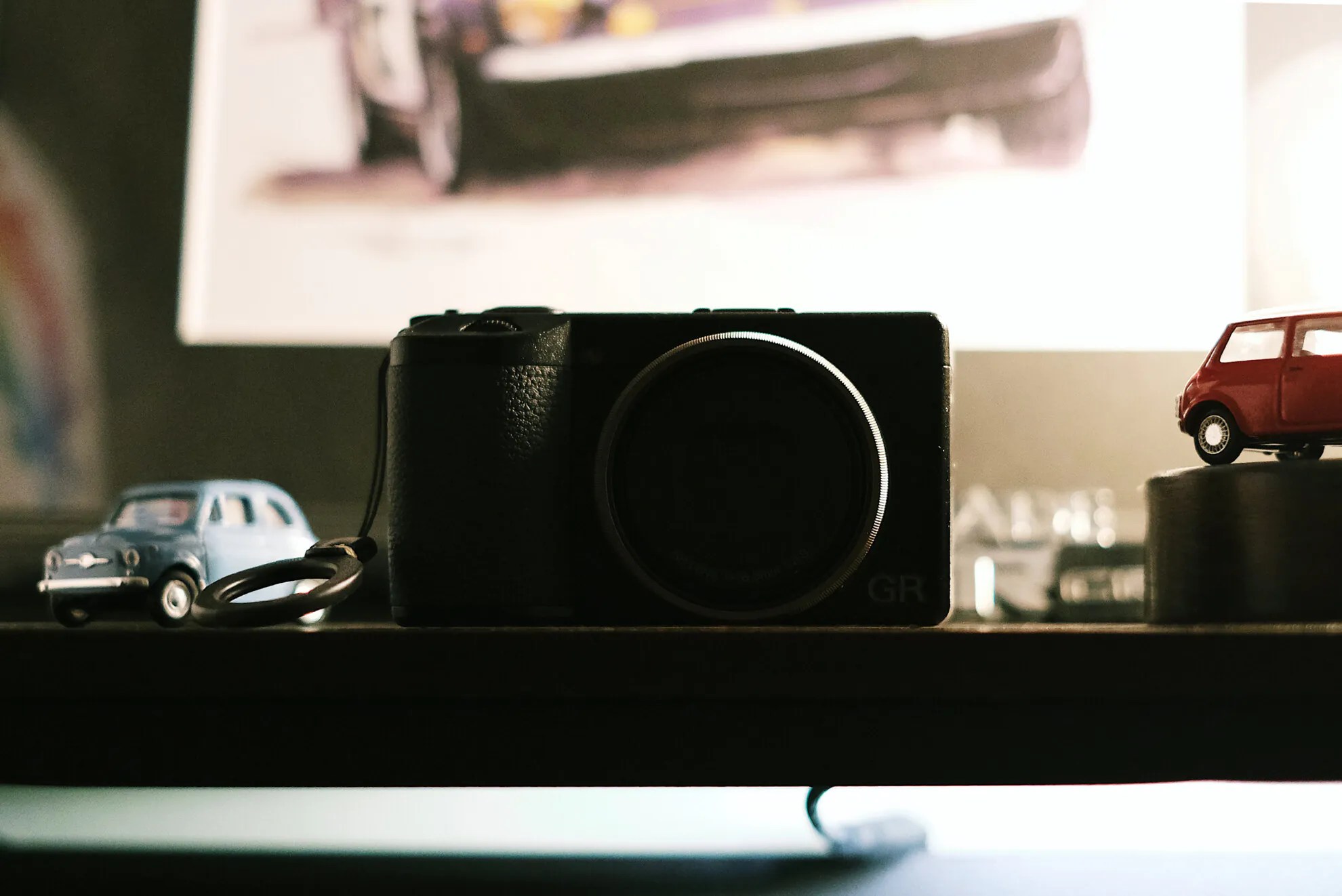 RICOH GR IIIの異音問題 – JAY PHOTO – My Photo Stories – Camera