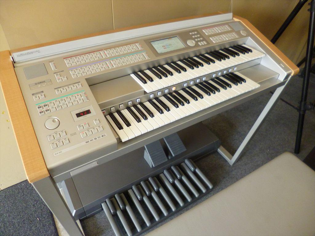 中古で購入ヤマハ ステージア（ELS-01C、ELS-01）Type Uにする？しない