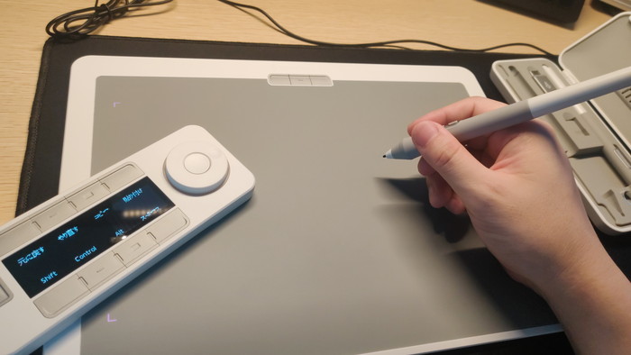 最強の板タブ！XENCELABS ペンタブレット Medium バンドル SEをレビュー！