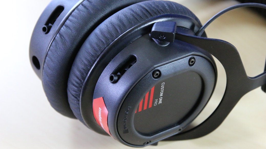 Review: beyerdynamic Custom One Pro Plus headphones | Poc Network