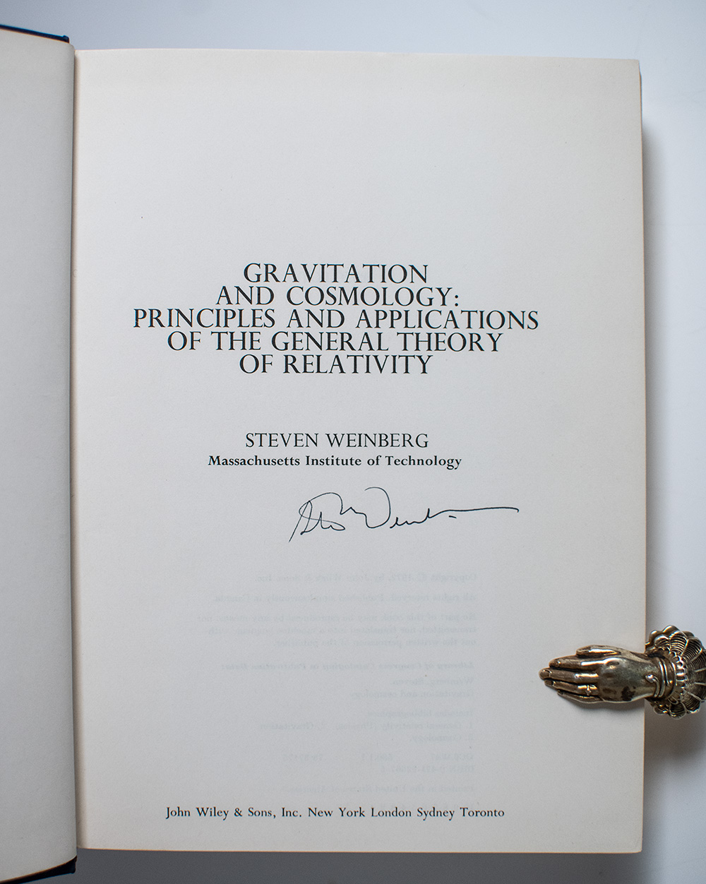 Gravitation And Cosmology: Principles and Applications of the