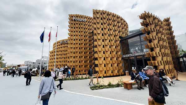 ガイドブックにない感動」— ポーランドパビリオンが心に残った理由