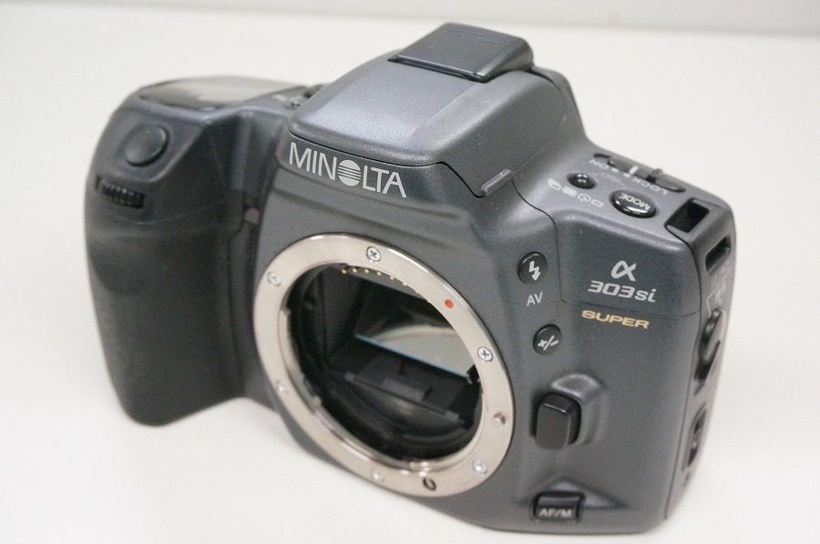ミノルタのフィルム一眼レフカメラ「α303si」買取実績 - カメラ買取