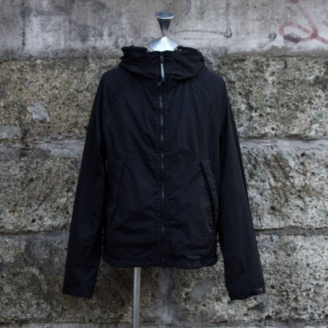 C.P.COMPANY / シーピーカンパニー 】ドライビングウェアとして提供