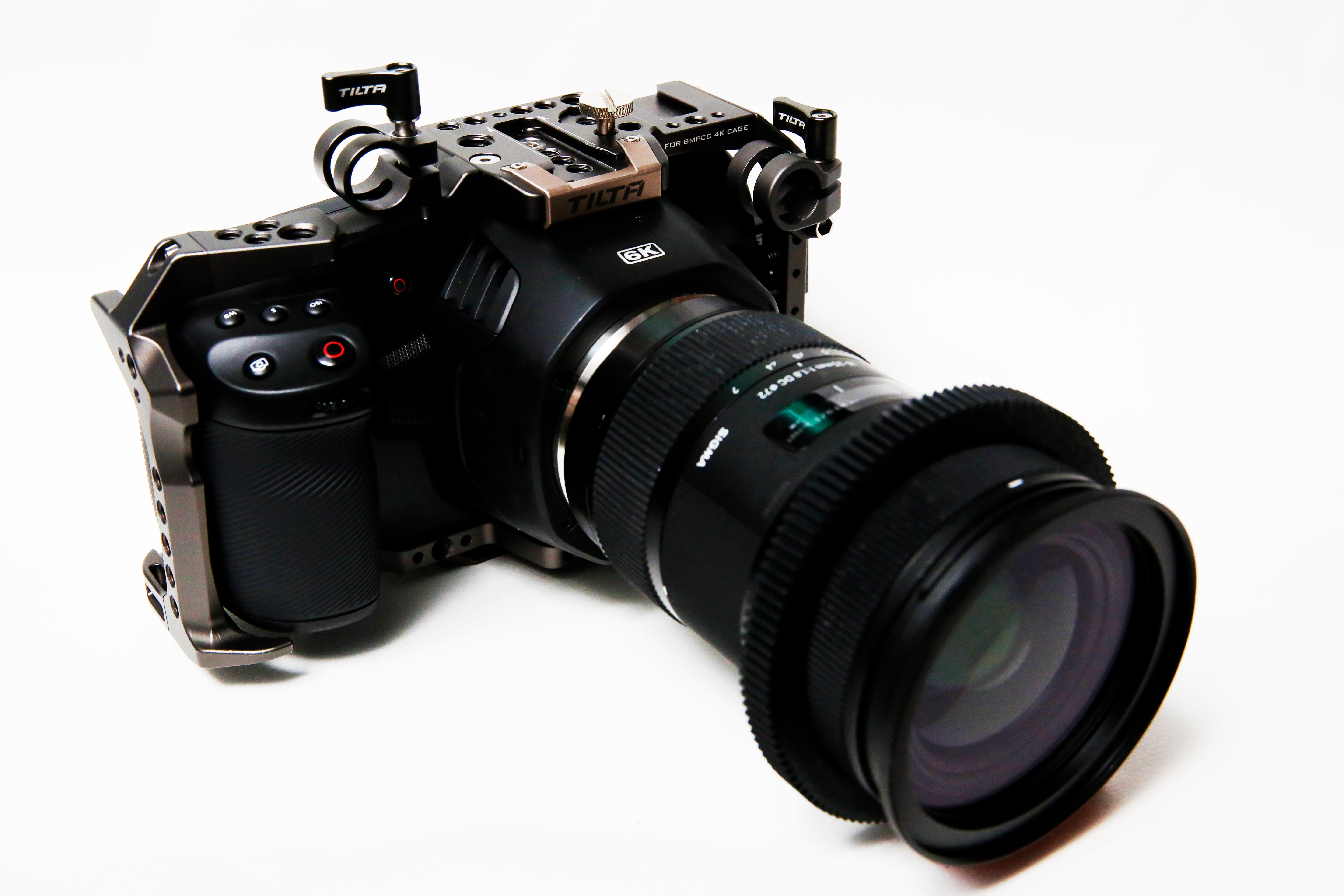 EFレンズを持ってるCanonユーザーにオススメ！ ブラックマジック