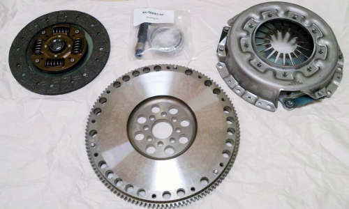 セカイモンでZ32用クラッチ&軽量フライホイール個人輸入 | Z32のDIY