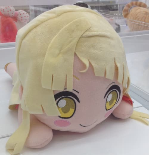 バンドリ メガジャンボ 寝そべりぬいぐるみ 弦巻こころが登場！ - UFO