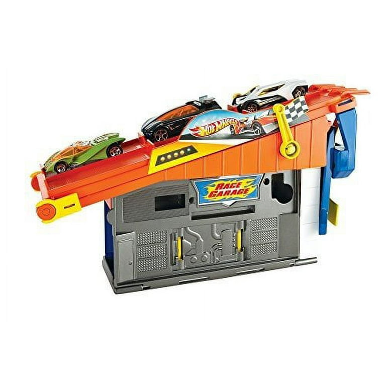 Hot Wheels Rooftop Race Garage Exclusive Playset - Walmart.com