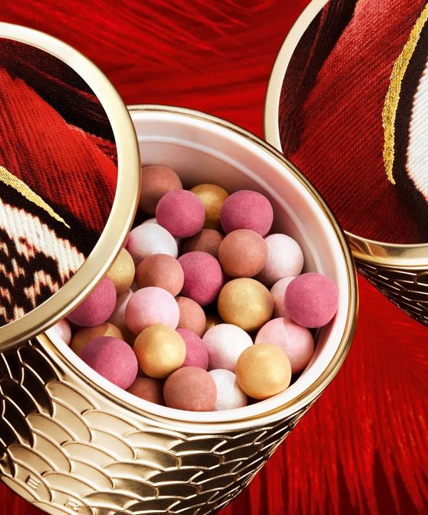 Guerlain Météorites Phoenix Light-Revealing Pearls of Powder 20g