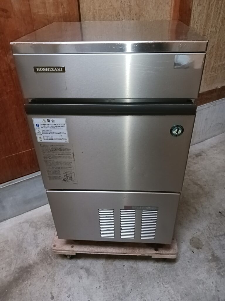 ホシザキ製氷機IM-35L-1の修理事例：氷ができるまでに1時間以上かかる