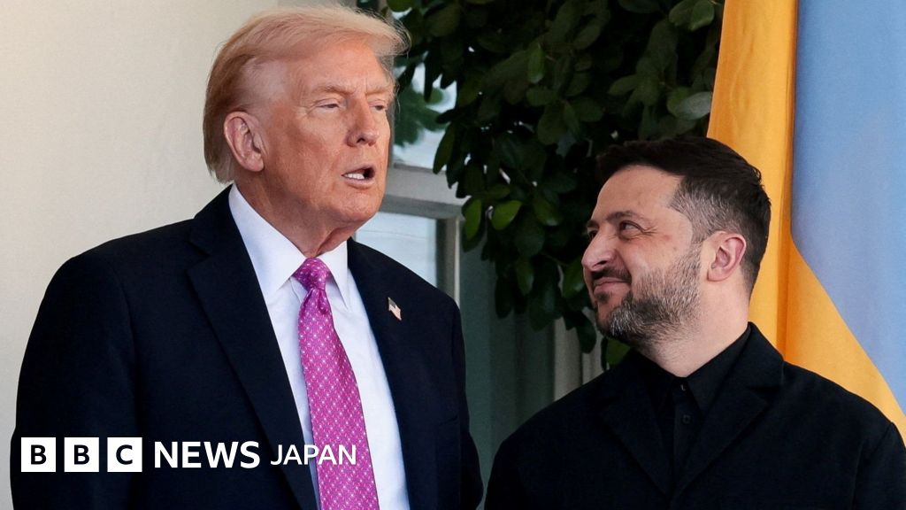 ゼレンスキー氏、米ロ首脳会談に加わる用意あると ホワイトハウスでの