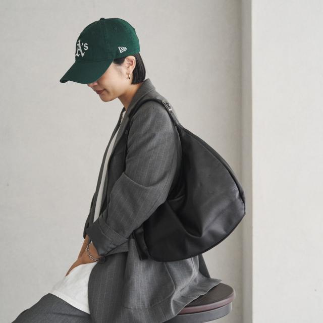 ラシット（russet）/ソフトレザーラウンドビッグショルダーバッグ(CE