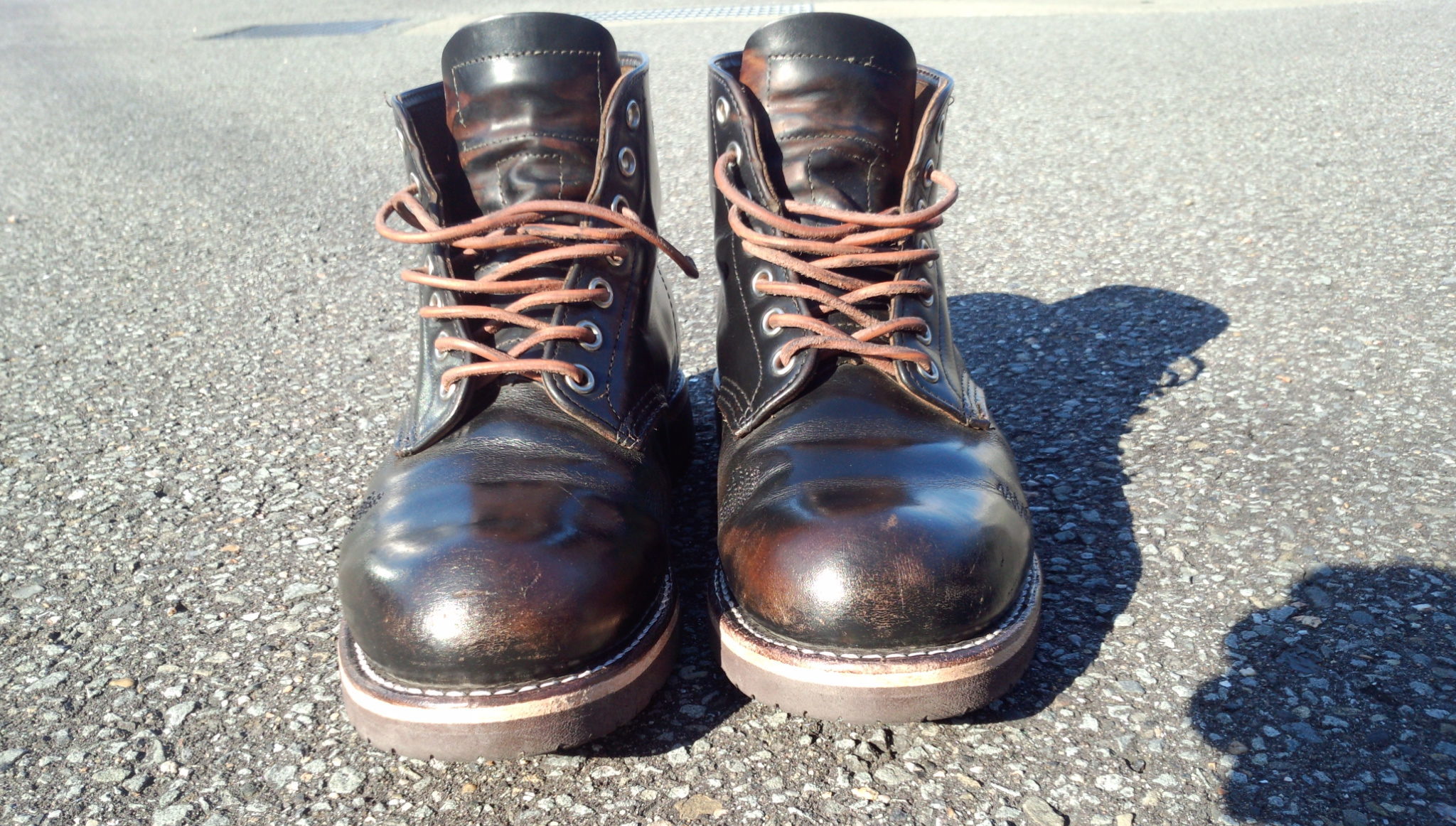 革で選ぶおススメのredwing現行の茶芯レザーモデルを紹介～ブラック