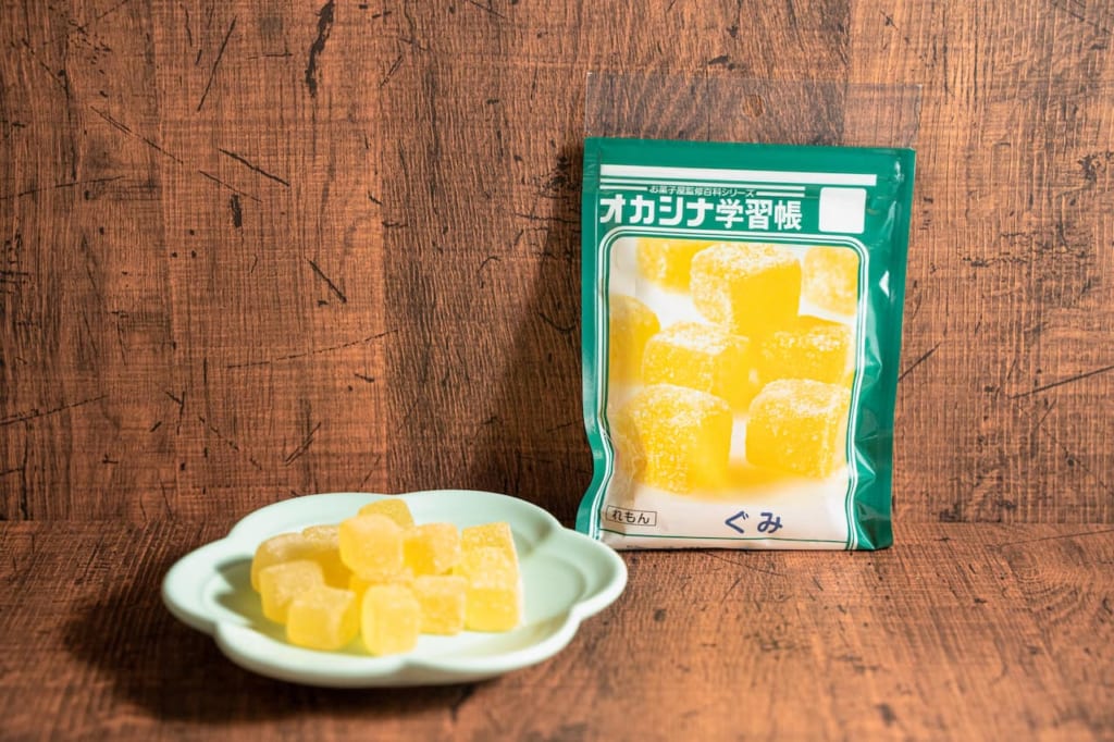 ファミリーマート限定】あの学習帳がグミとチョコに！『オカシナ学習帳