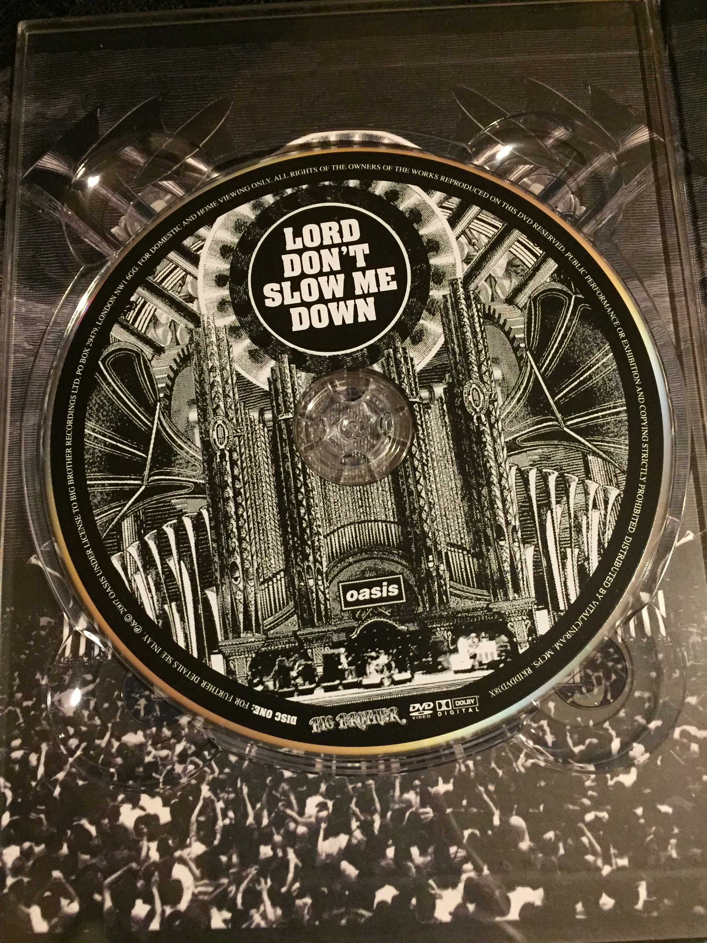 Oasis – Lord Don't Slow Me Down – Limited Edition DVD – RKIDDVD38X