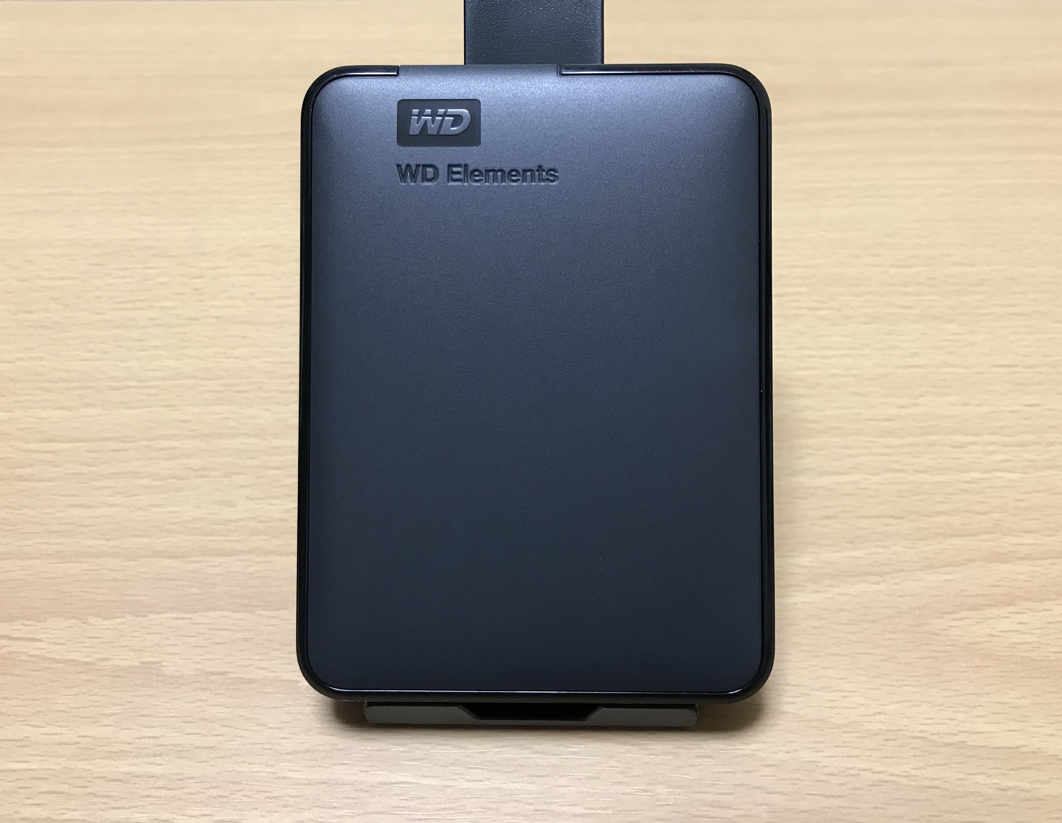 4TBで1万3千円！？】WD Elements Portableをレビュー【外付HDD】
