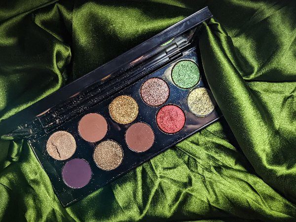Review Of Pat McGrath Mothership V Eyeshadow Palette In Bronze